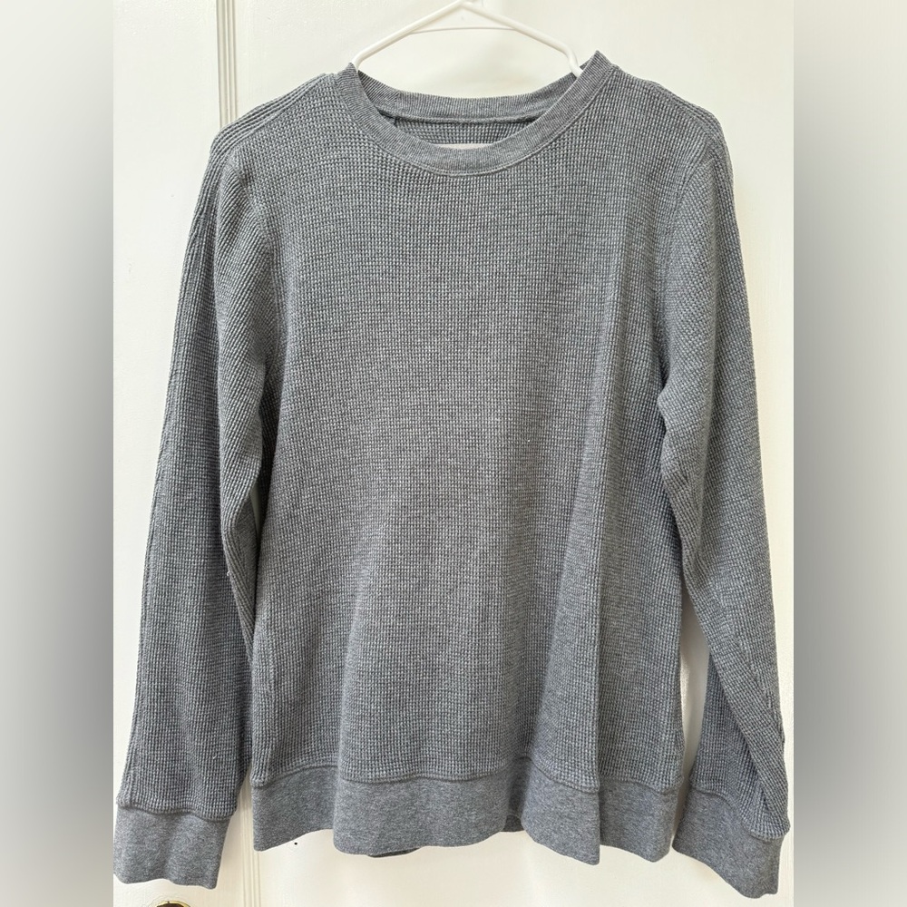Everlane gray long sleeve thermal